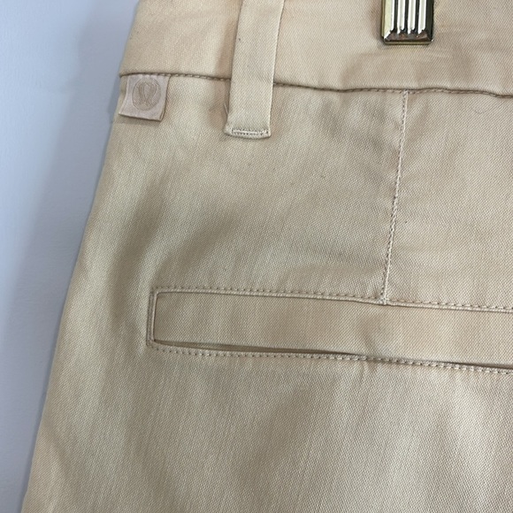 Lululemon Men’s Commission Classic-Fit Short 7" Oxford Prosecco / White Size 36 - Picture 7 of 13